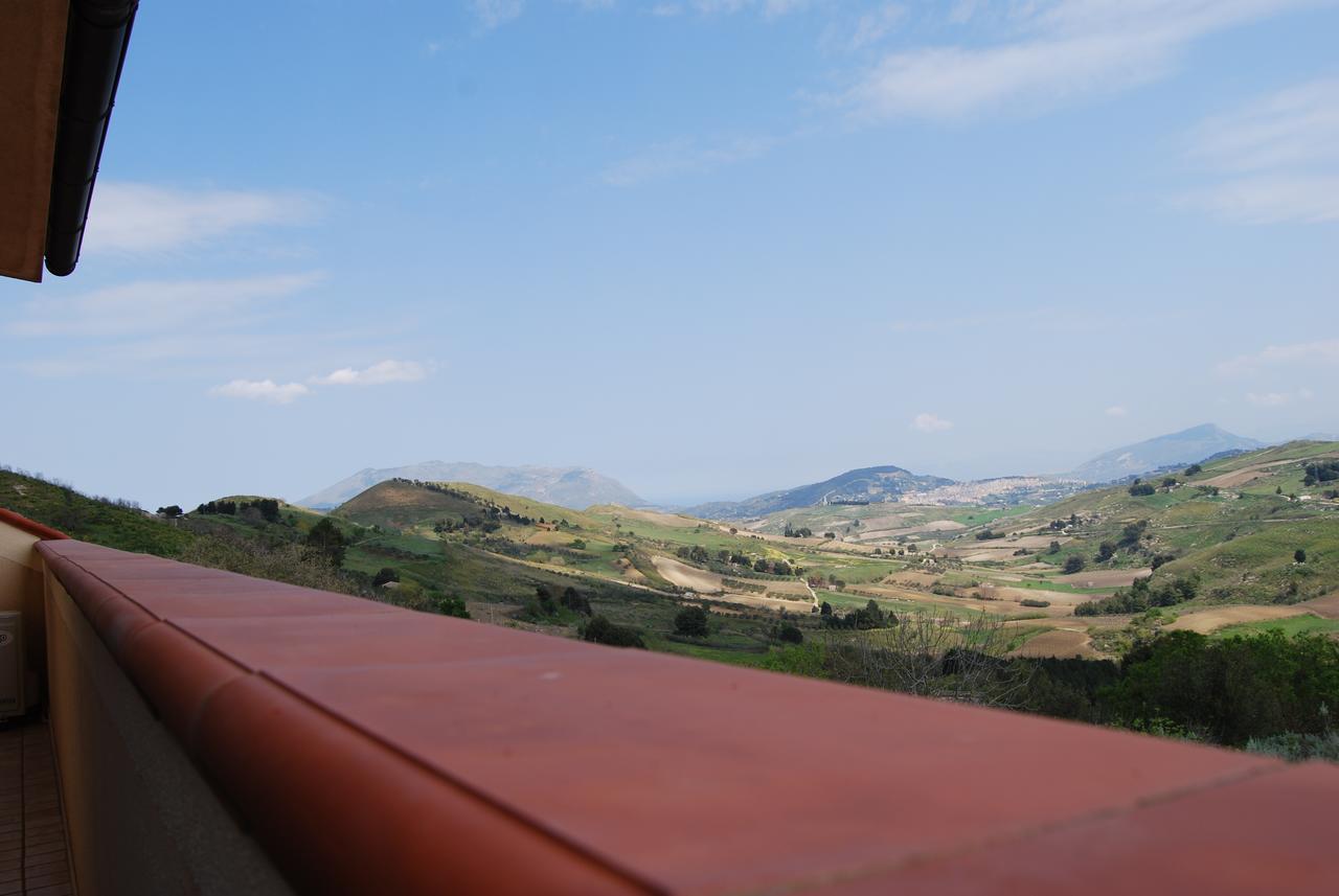In Sicilia Da Ciro Bed & Breakfast Vita Dış mekan fotoğraf