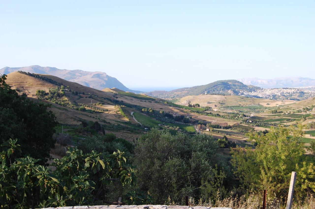 In Sicilia Da Ciro Bed & Breakfast Vita Dış mekan fotoğraf